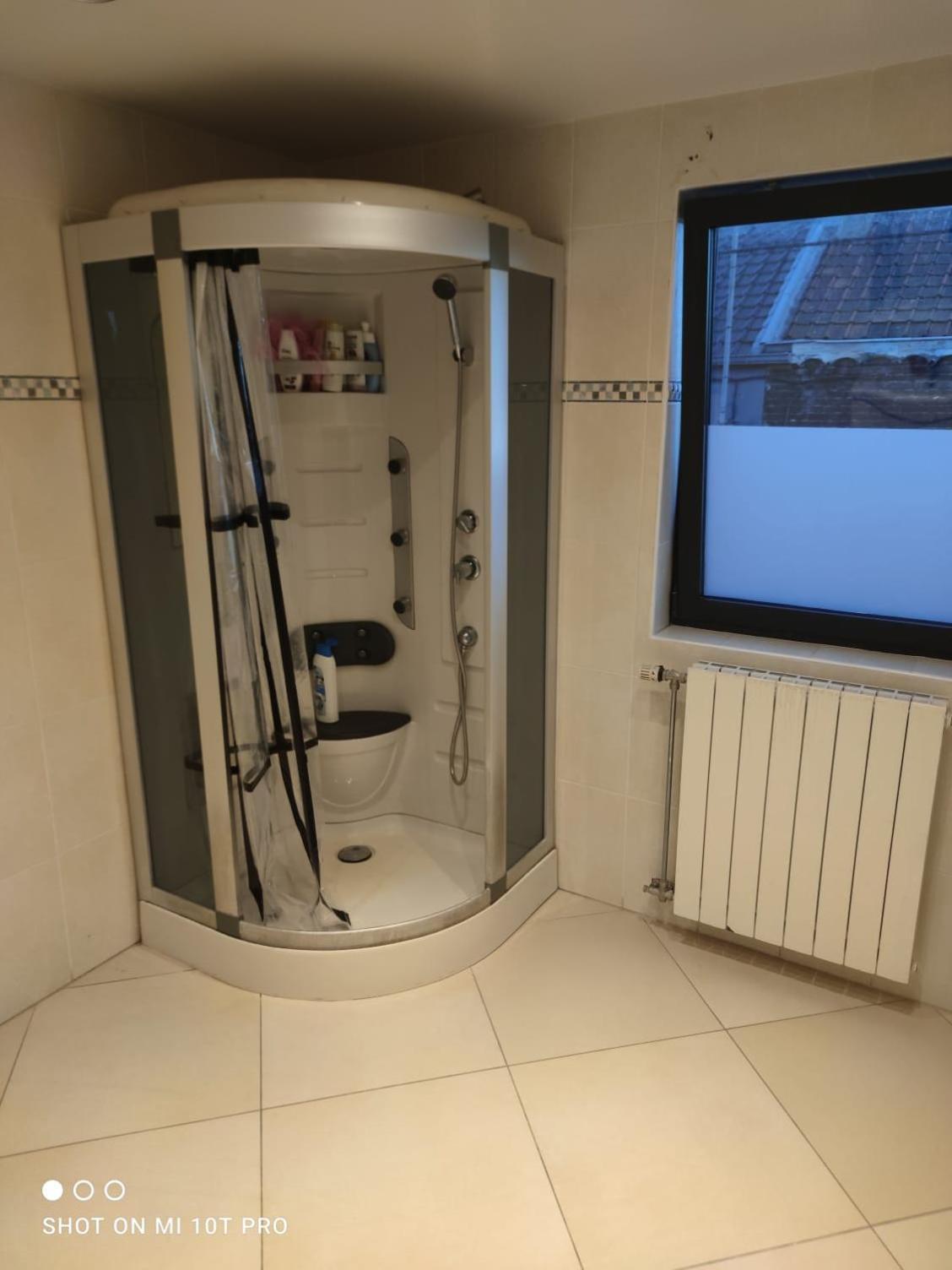 Belle Villa De Luxe Avec 8 Chambres شارلروا الغرفة الصورة