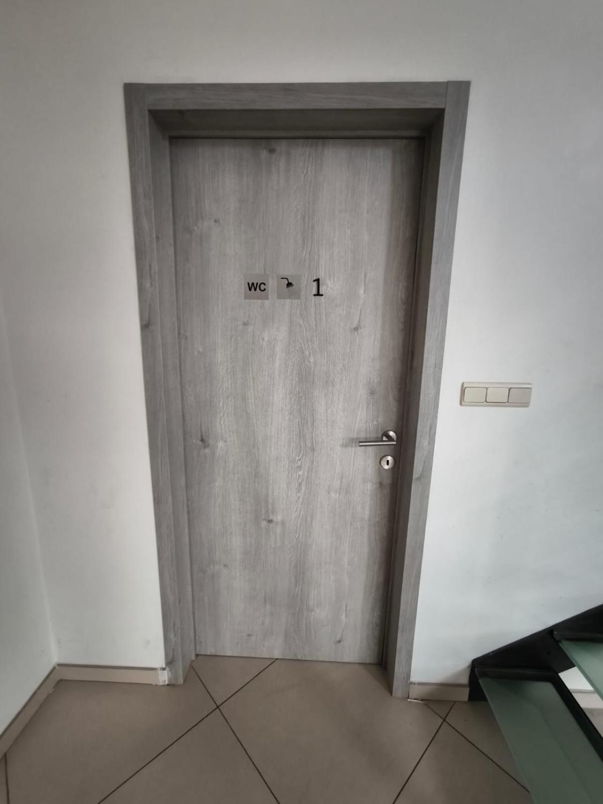 Belle Villa De Luxe Avec 8 Chambres شارلروا المظهر الخارجي الصورة