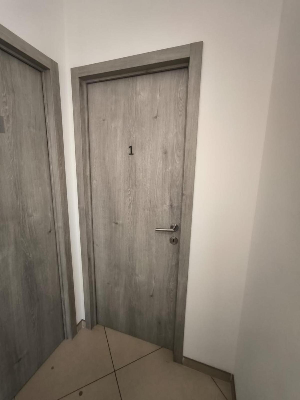Belle Villa De Luxe Avec 8 Chambres شارلروا المظهر الخارجي الصورة